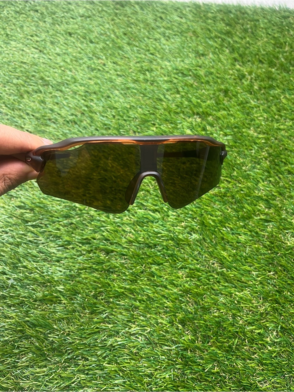 Sport Shield Sunglasses in Brown Smoke